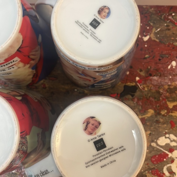 (Get 4!) Anne Taitnor Retro Mug Collection - Picture 16 of 16